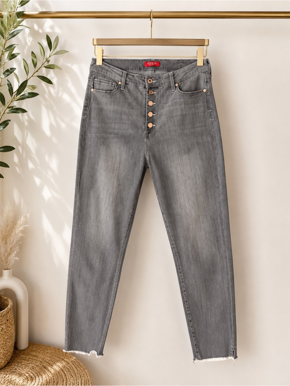 GUESS Gray Wash Button Fly Jeans Size 32